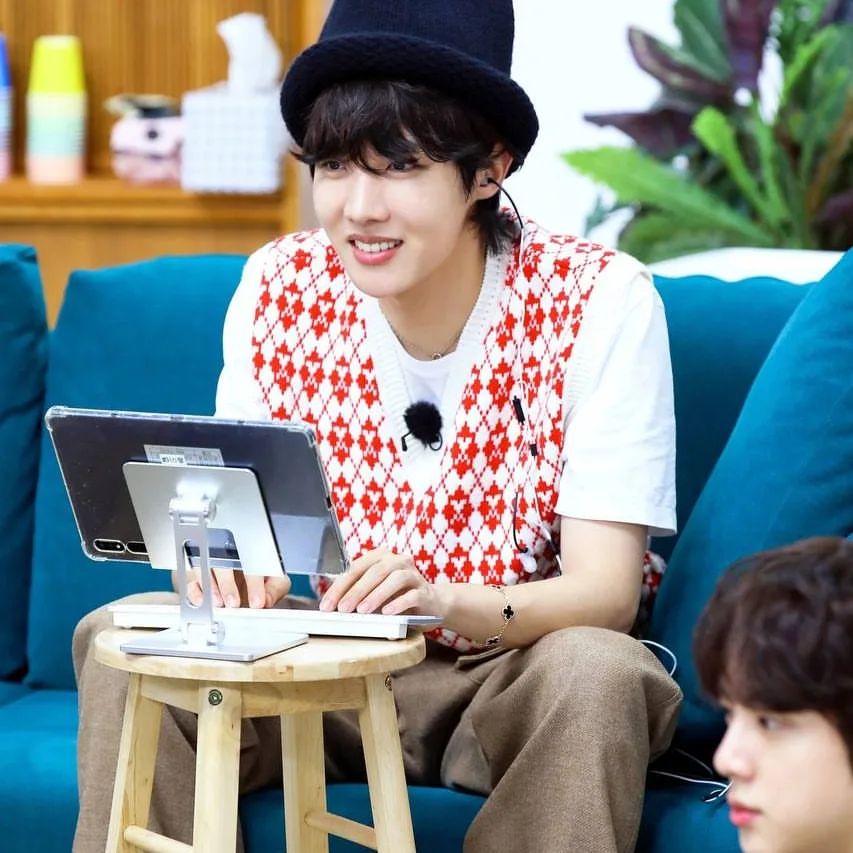 bangtan_boys_a.r.my в LOOKY — фото 5