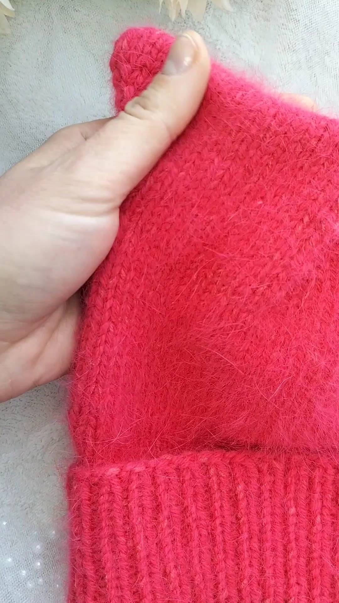 yul.knitting в LOOKY. #котошапкакупить,#котошапкамосква,#котошапканазаказ,#котошапкабрянск,#вязанаяшапканазаказ,#зимняяшапка,#reelsinsta,#reels. Кото-шапка для стиль...