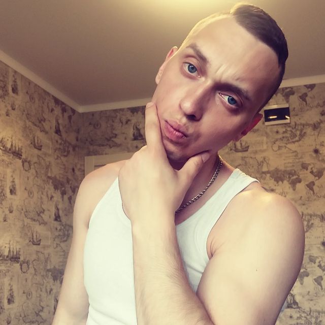 freegad_is_not_a_boat в LOOKY. . null