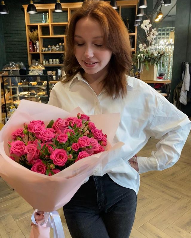 dari_darinka в LOOKY. #flowers#woman#cozy#cozyevening#meeting#date#gentle#couple#femininity. Уютный вечер ❤️

#fl...