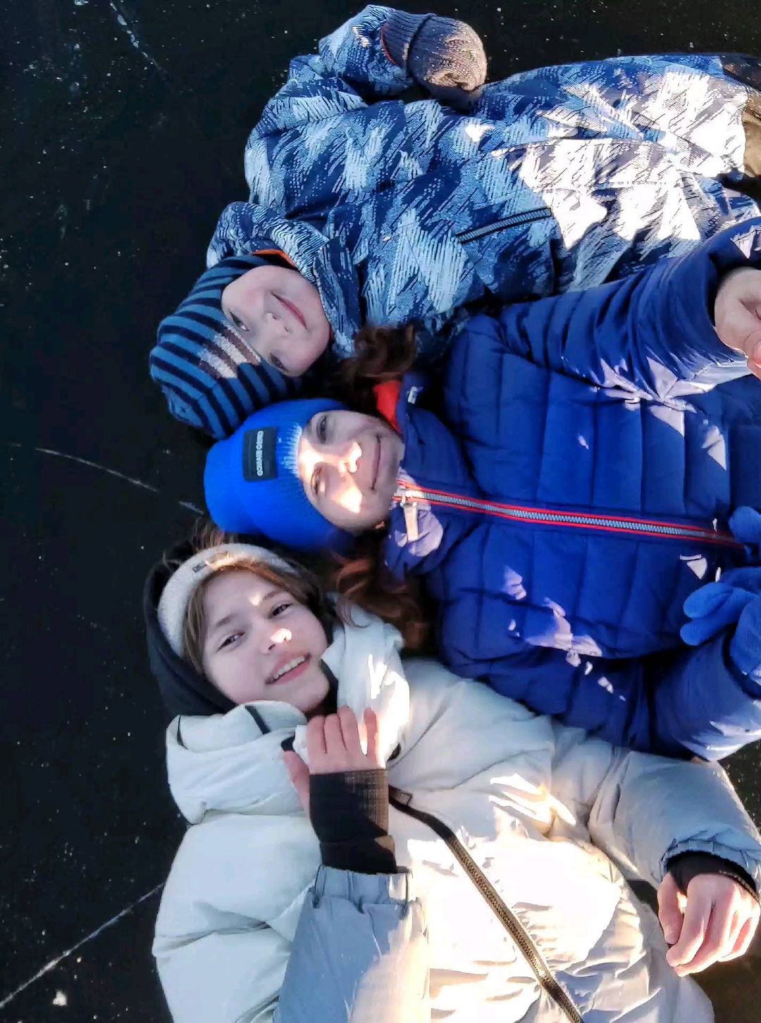 myfairytalesss in LOOKY. #зима⛄#наконьках⛸️#водохранка🌊#деткиконфетки🍬🍭❤️#мойВлас👑#мояdi💎#многомама✌️#многосемья💞#смысл_жизни#моймир🌍. #зима⛄#наконьках⛸️#в...