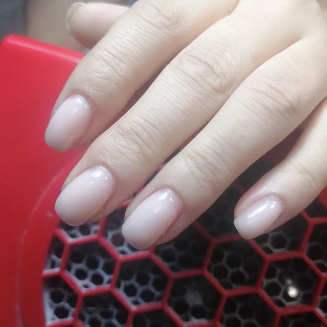glazunovanail4910 в LOOKY. #ногтиполысаево,#красивыеногти,#нюд,#красный. Не знаю как вам, но ...