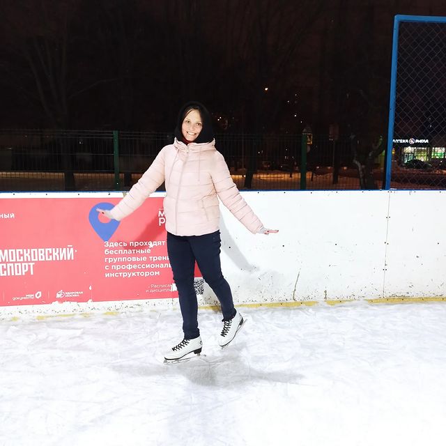 irinka_nabokova в LOOKY. . Вышли на каток⛸️

По...