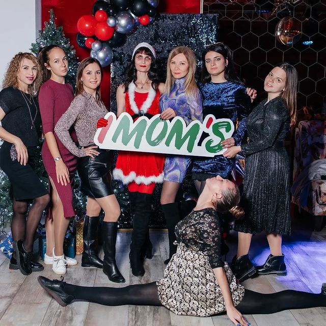 tanygonchar в LOOKY. . Наша дружная команда...