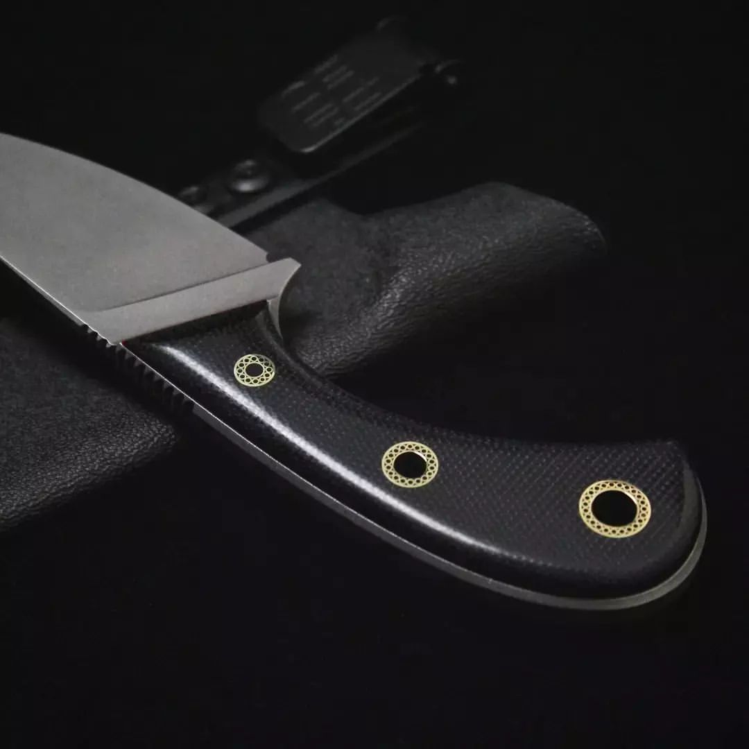 lezvie_knives в LOOKY — фото 5