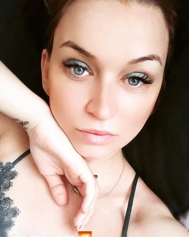 elenapoedintseva в LOOKY. . Я жeнщинa, c кoтopoй...