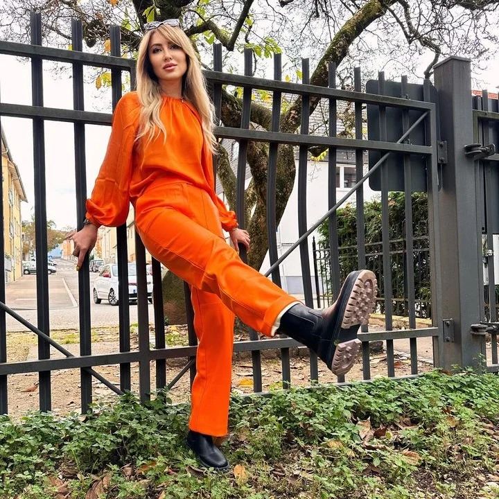 lvovainessa_2 в LOOKY — Конкурс у @marina.slnt
 Условия:
➡️Условия марафона:
✅Расска