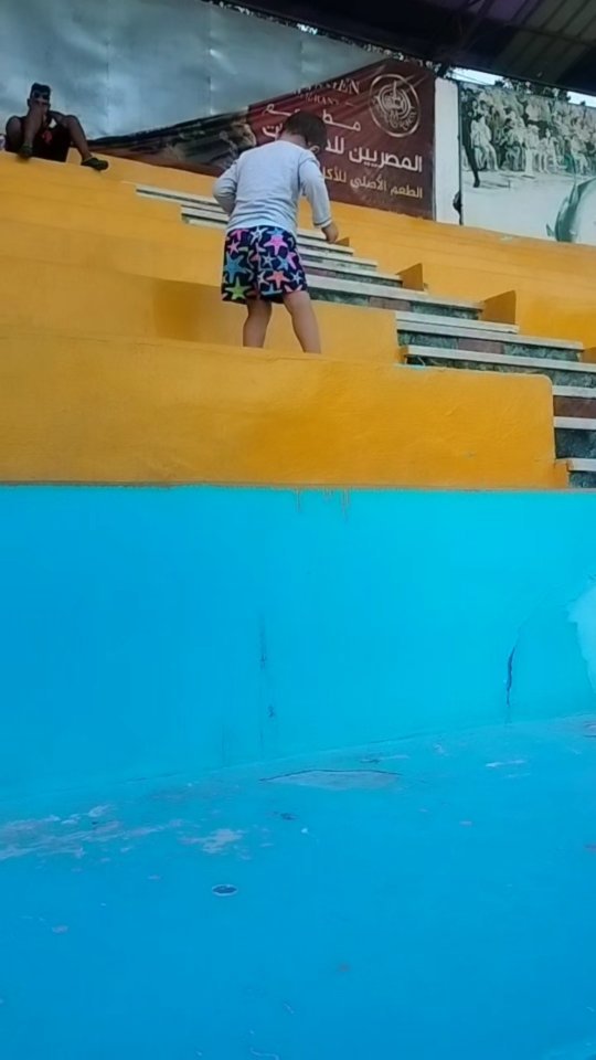 zhiliys в LOOKY. . null