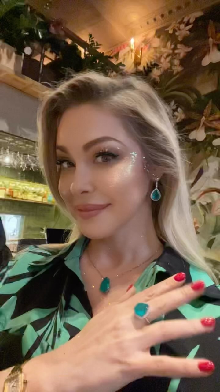 katya_svetlovskaya в LOOKY. #marrychristmas,#etiquette,#luxurylifestyle,#moscow,#christmas,#happy,#сервировкастолаидея,#этикет,#сервировкастола. Божее! Девочки!! Это...