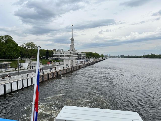 veremyovanneta в LOOKY. . Без прогулки по воде...
