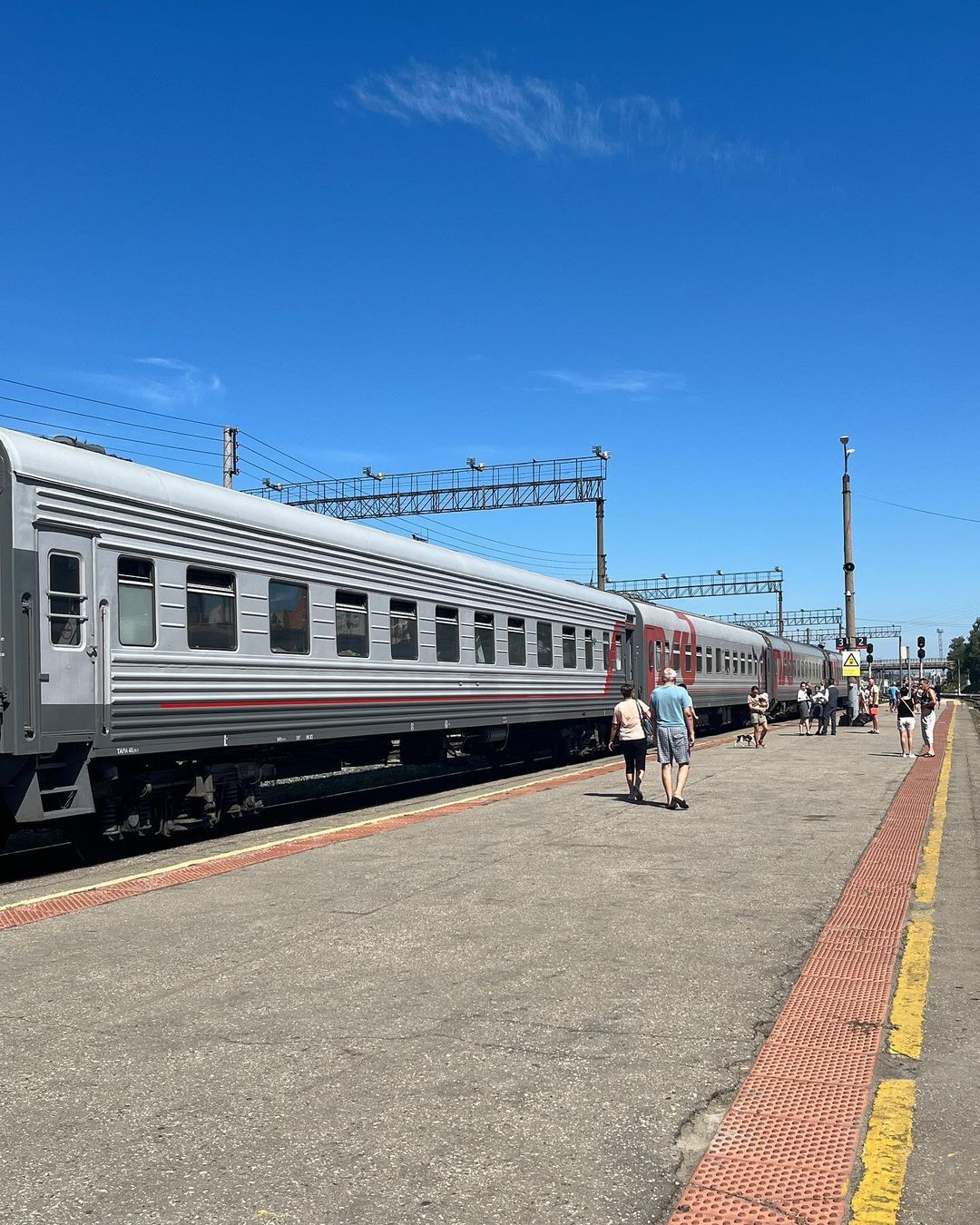 veremyovanneta в LOOKY — Сойти с теплохода, переночевать в гостинице и в 6 утра ждать