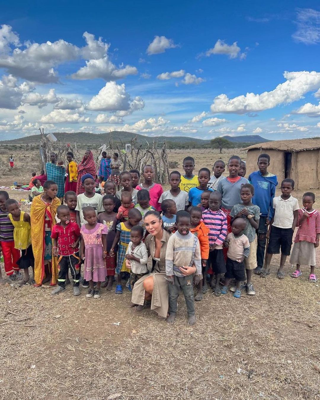 So for this year Christmas🎄, I’ve decided to visit Africa and help a poor village get a very good source of water.
.
.
.
.
.
.
.
.
.
.
.
.
.
#Africa #help #christmas #black #blackpeople #celebrate #december #love