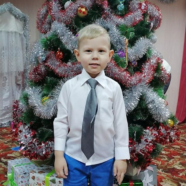 averinairina1506 в LOOKY. . 🎄🎄🎄У Артемки