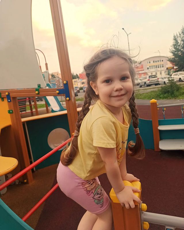 irina_shatnaya в LOOKY. . Алле 4 годика! 🌺❤