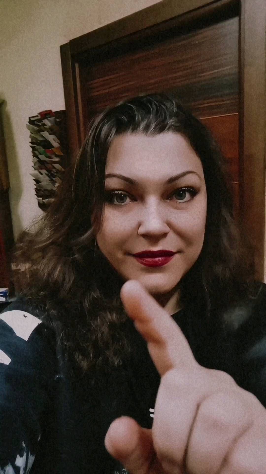 veda_ezo в LOOKY. #ВедаПреображенская,#гаданиебесплатно,#раскладытаро,#оракулвидений,#будущее,#таролог,#гадалочка,#свечи,#таро,#рождественскиегадания,#гадание,#оракул,#прогноз,#предсказание,#новыйгод,#новыйгод2023. Гадание на огонь све...