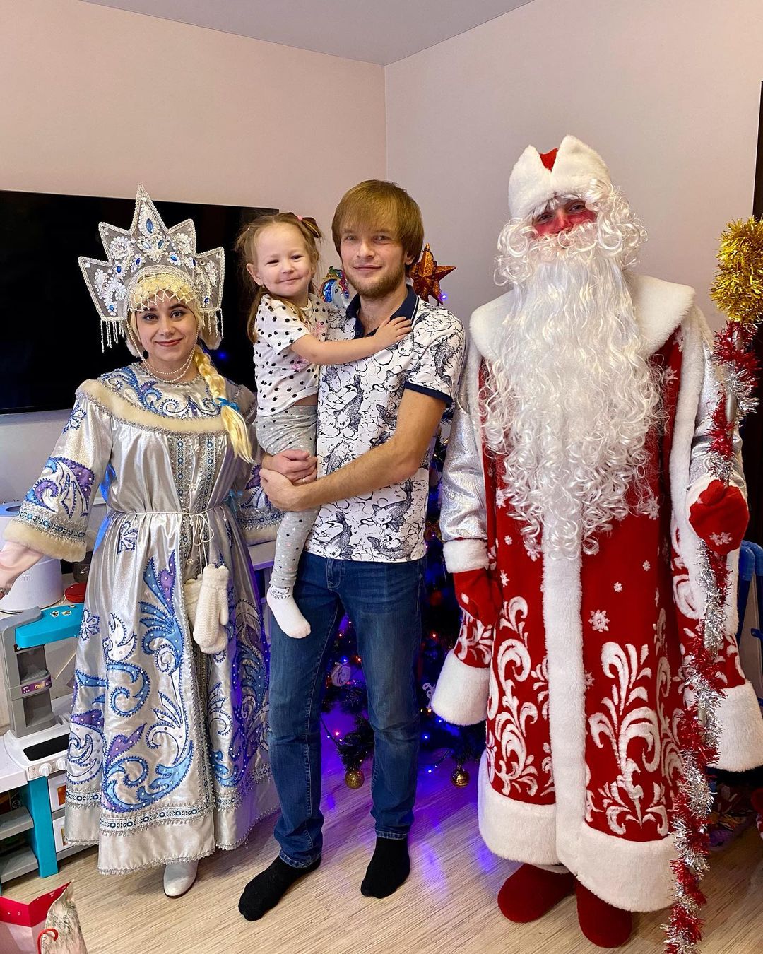 Ля, кто приехал 😲🎄👶🏼 Я ждал их почти 40 лет 👌✅