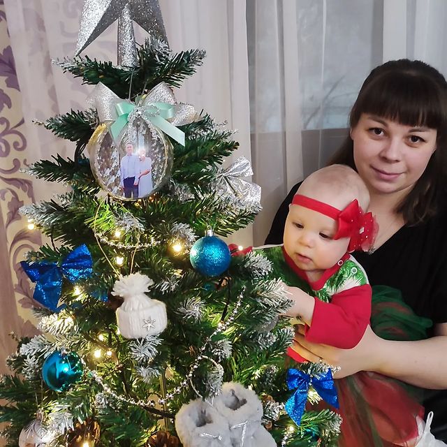 kseniya.an1709 в LOOKY. #новыйгод,#2023,#новыйгод2023,#годкролика,#семья,#праздник,#елка,#волшебство. Спасибо 2022 году за...