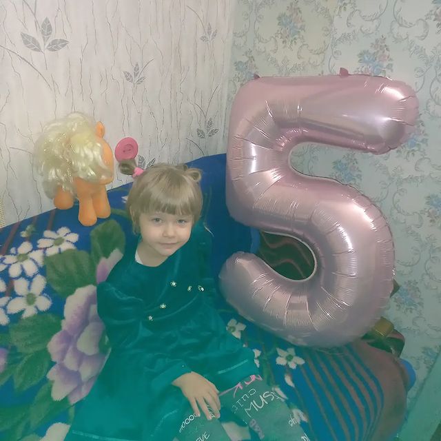 kristel565 в LOOKY. . 5 лет Анютке🎁🎉🎉🎉