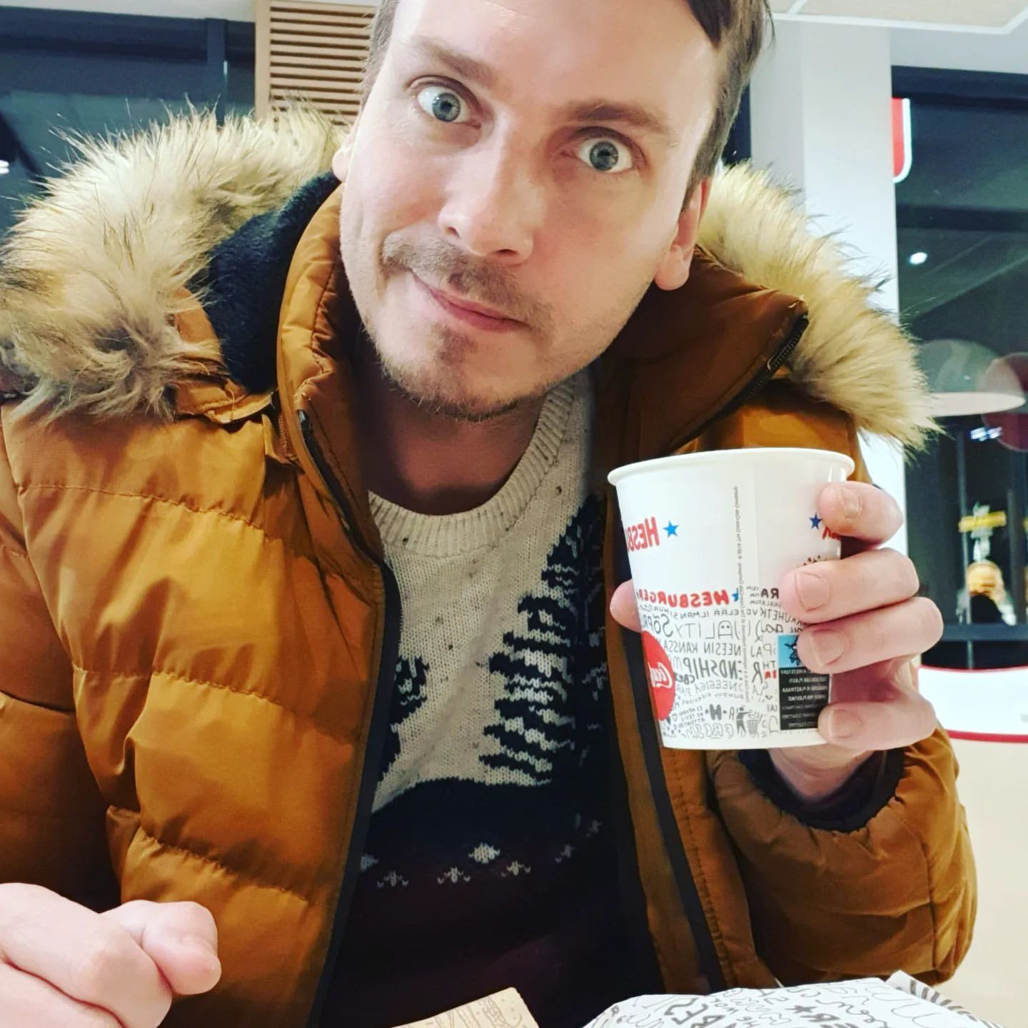 magnezer_ в LOOKY. #hesburger. #hesburger ❤️