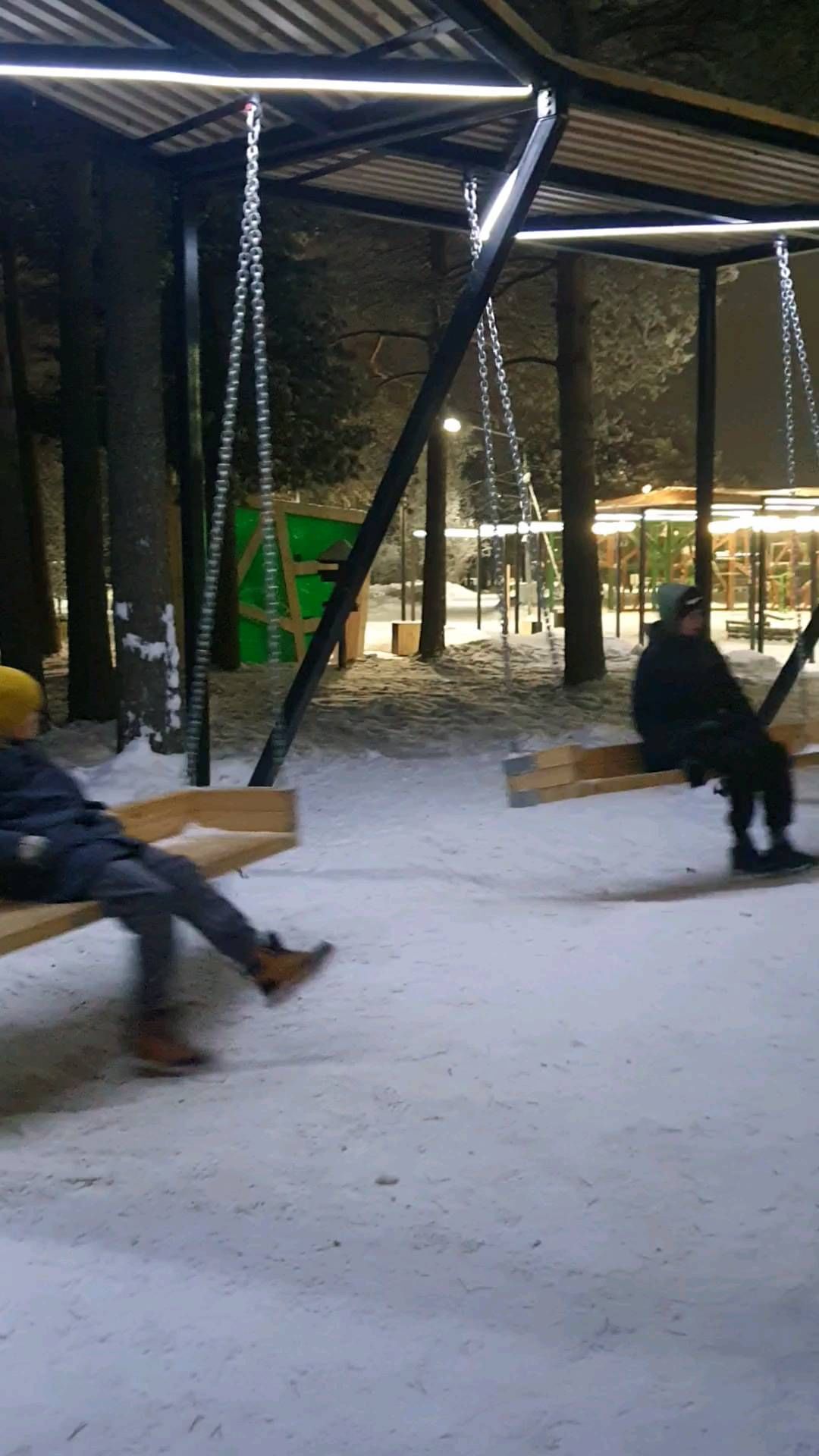 yuliamomot1980 в LOOKY. . null