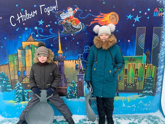 lena.maksimova_ в LOOKY. . Площадь Революции🎄
