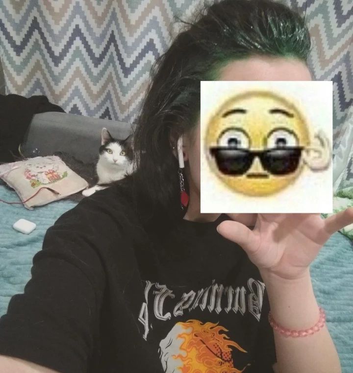 kittyywrrsss в LOOKY. . use them as other ??...
