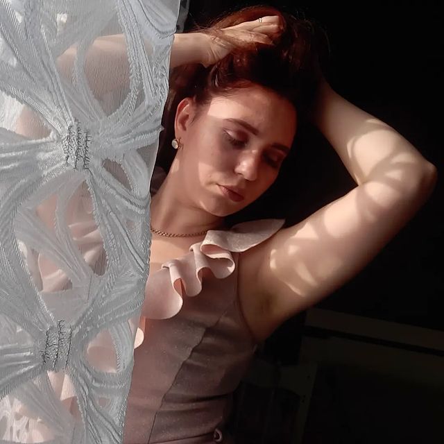 __natanosova___ в LOOKY. . у человека всегда на...
