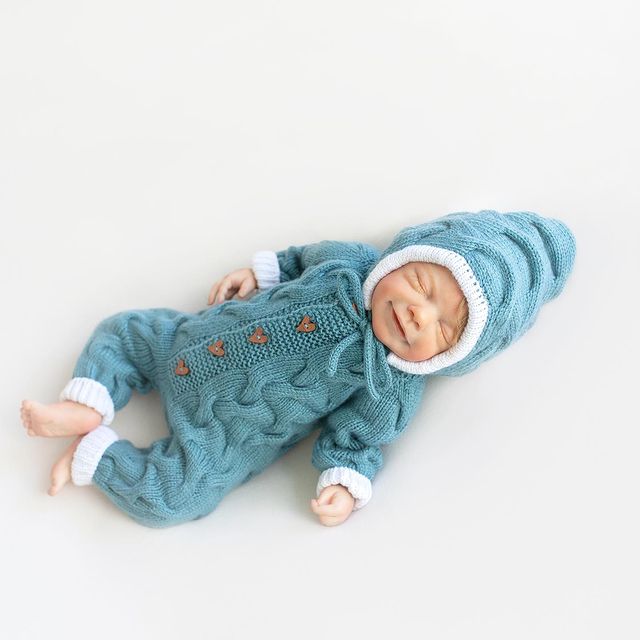 ng.babystudio в LOOKY. #вязаныйкомбинезон,#одеждадляноворожденных. #вязаныйкомбинезон #...