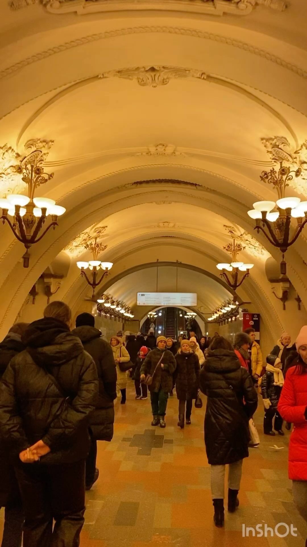 nazalatypova в LOOKY. . Всех с наступившим н...