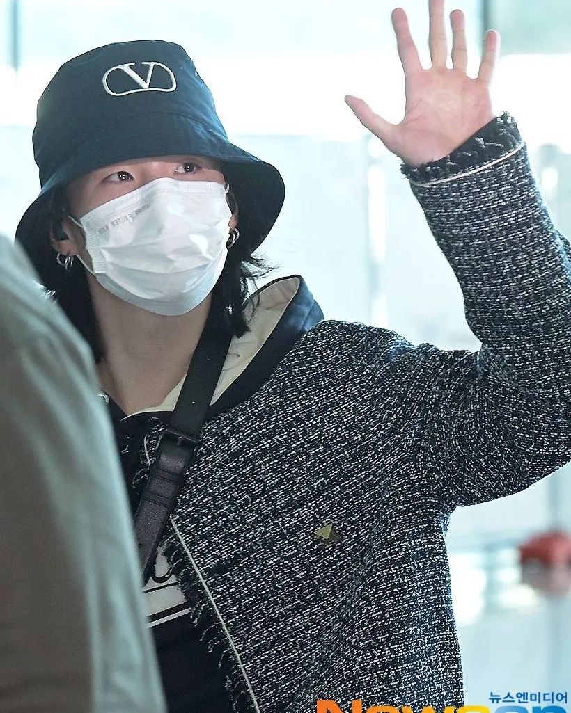 bangtan_boys_a.r.my в LOOKY — фото 8