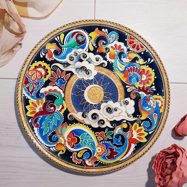 olgaart_decor в LOOKY. #handwork,#homedecor,#подаркидлялюбимых,#инстаарт,#elsanatı,#настроение,#идеяподарка,#эксклюзивныеподарки,#роскошь,#ручнаяработа,#точечнаяроспись,#ручнаяработаназаказ,#mandala,#tairkraski,#таиркраски,#росписьназаказ,#декор,#лучшийподарок,#росписьакрилом,#уютныйдом,#купитьподарок,#handsdobest,#pointtopoint,#декоративнаятарелка. #handwork #homedecor...