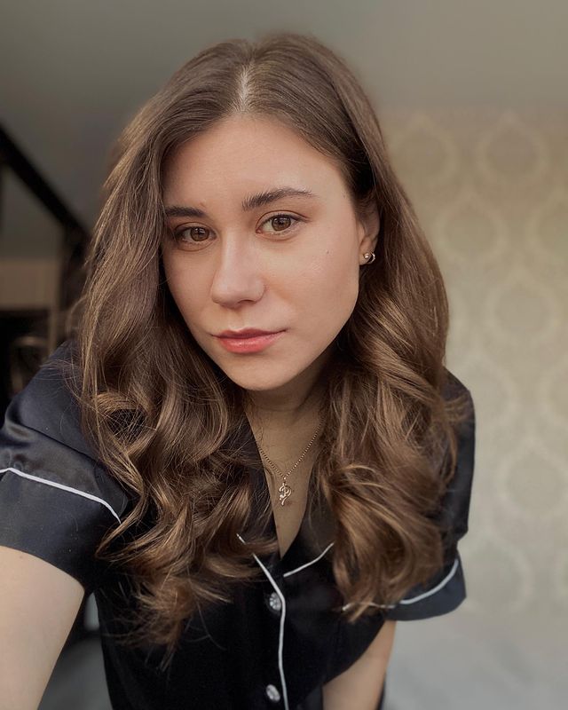 regina.fr в LOOKY. . Ой, с Новым годом 😅...