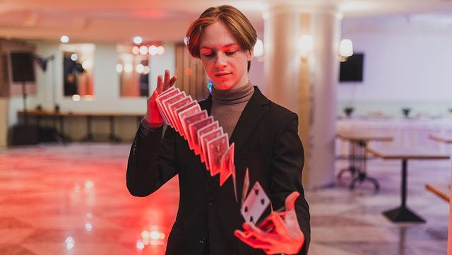 dm_aristov в LOOKY. . Перед Новым годом я ...