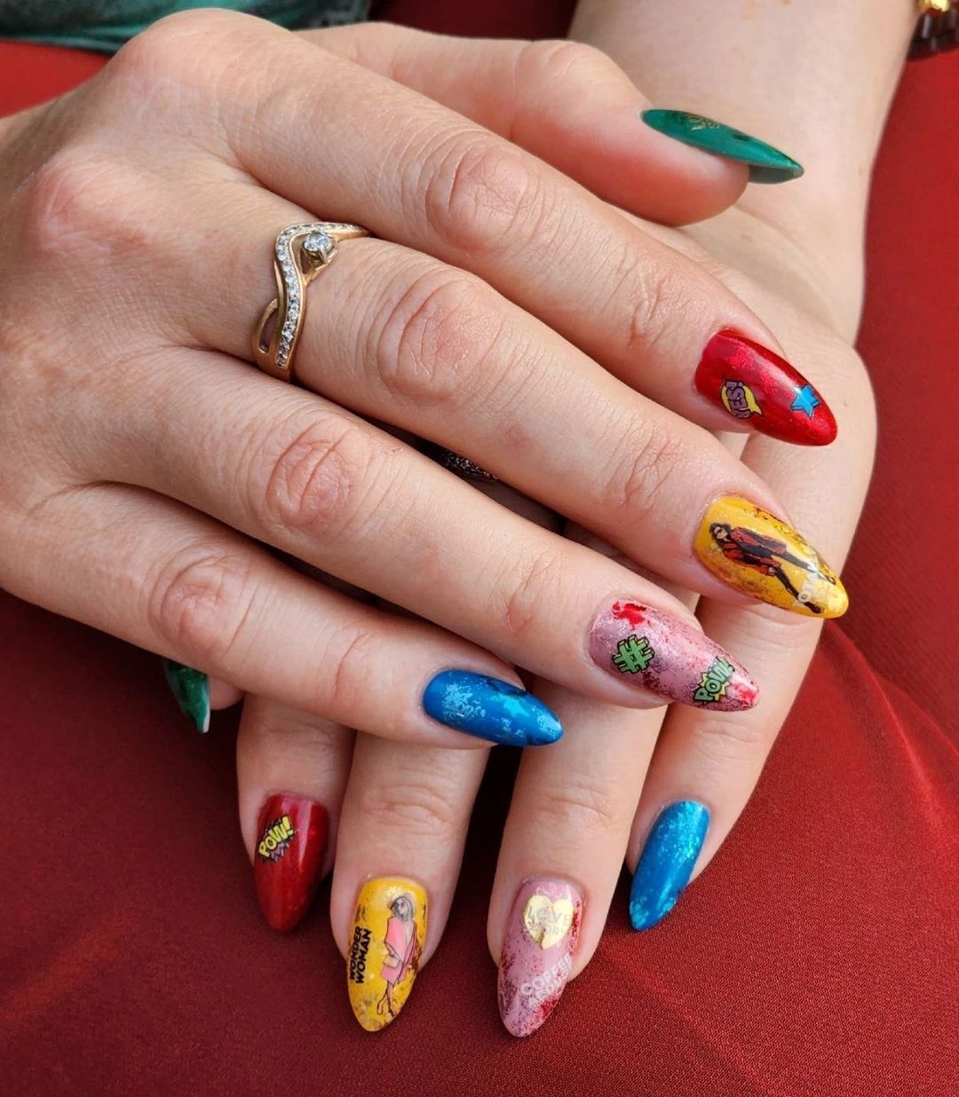 nailone.artista in LOOKY. . null