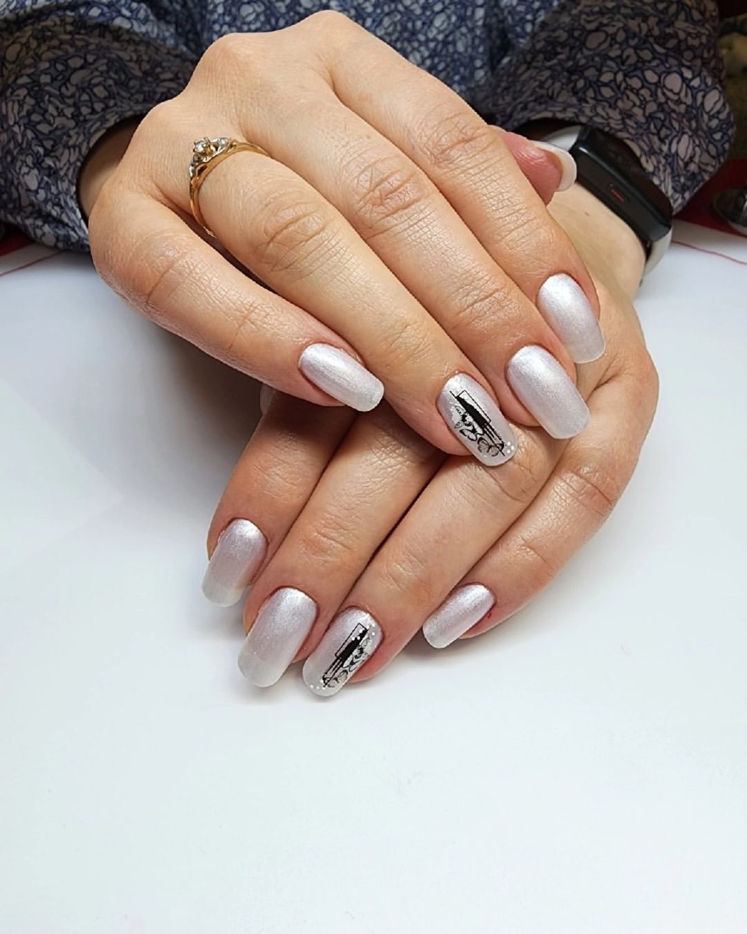 nailone.artista in LOOKY. . null