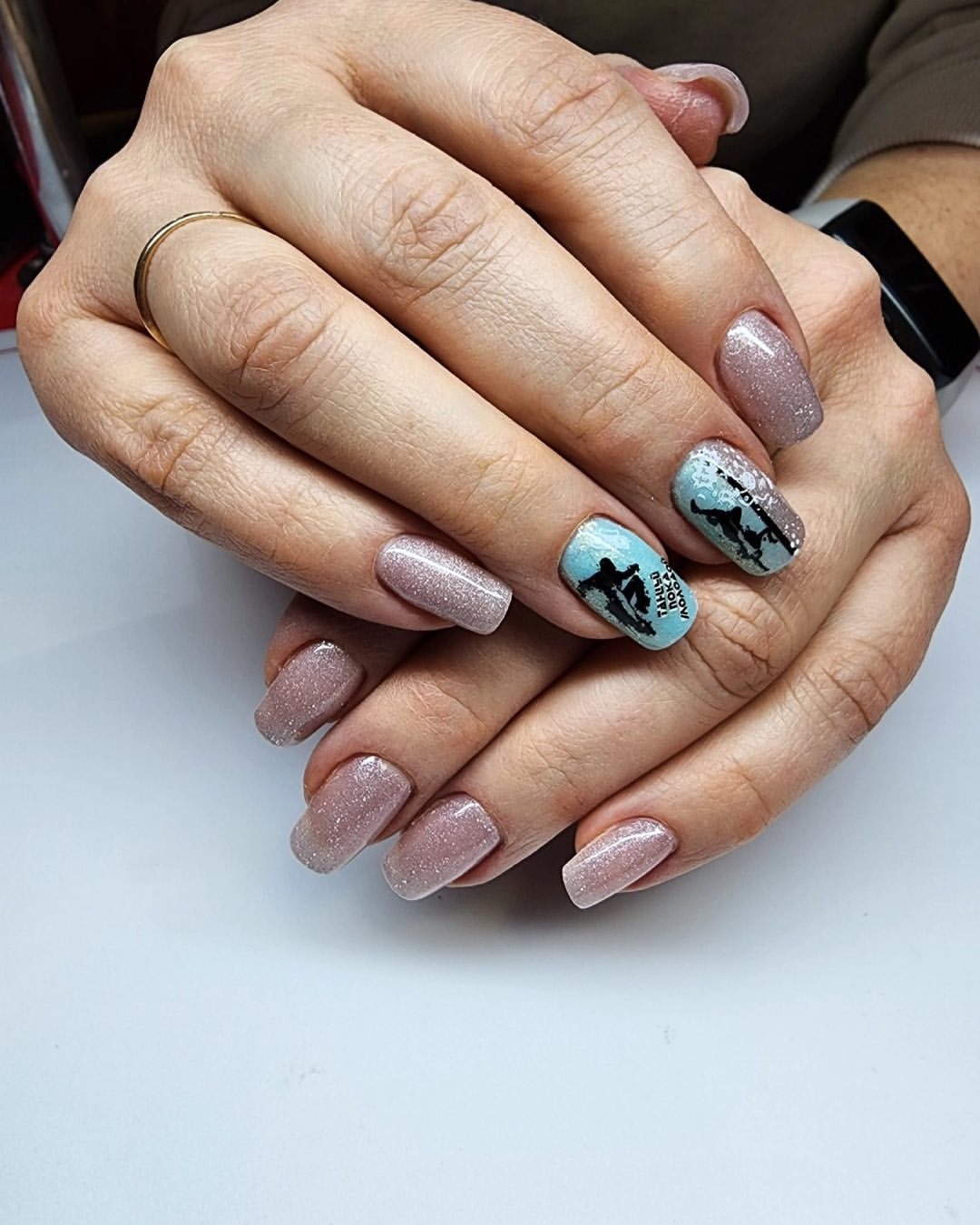 nailone.artista in LOOKY. . null