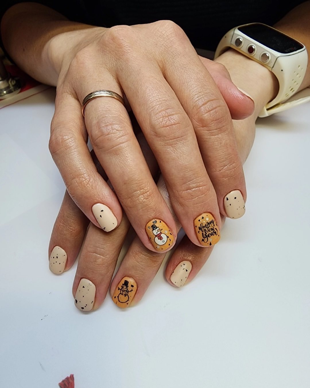 nailone.artista in LOOKY. . null