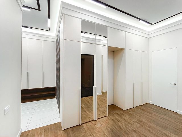 shkaf_white_mall в LOOKY. . Шкаф, в который поме...
