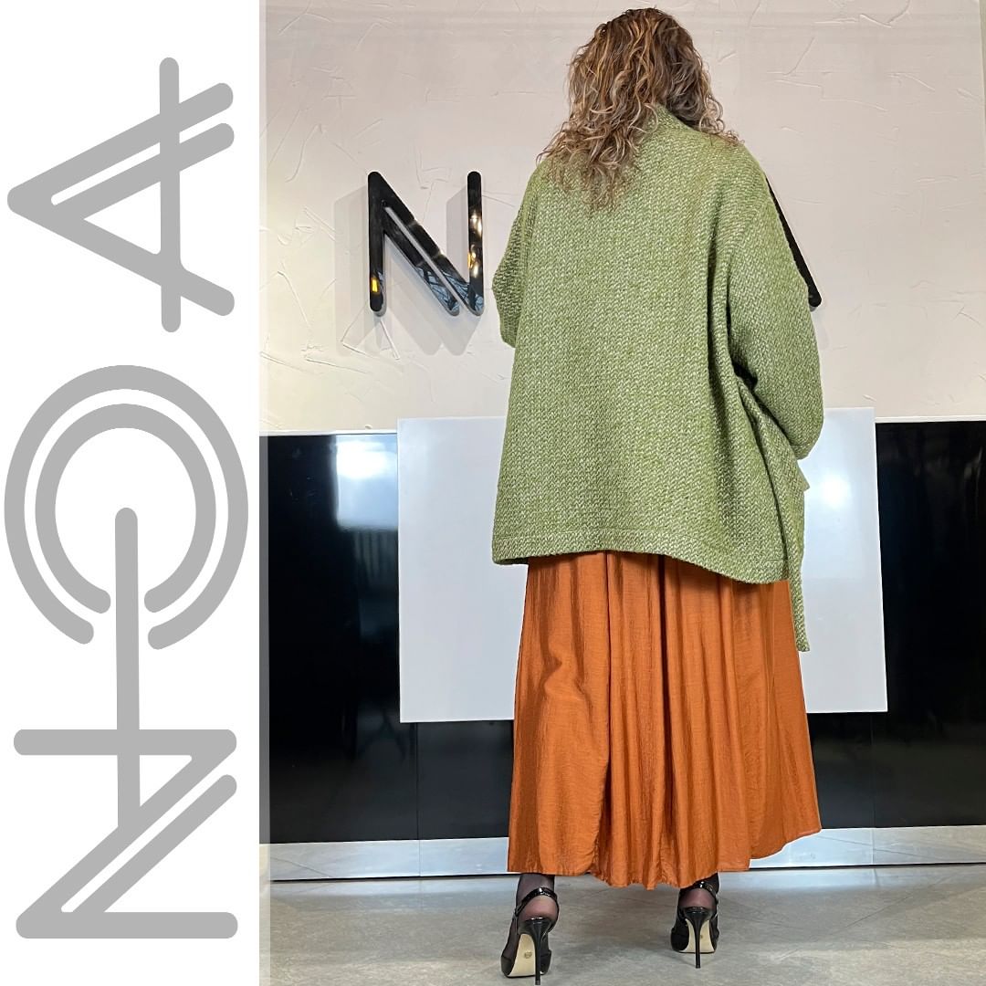 noa.fashion.salon в LOOKY — фото 4