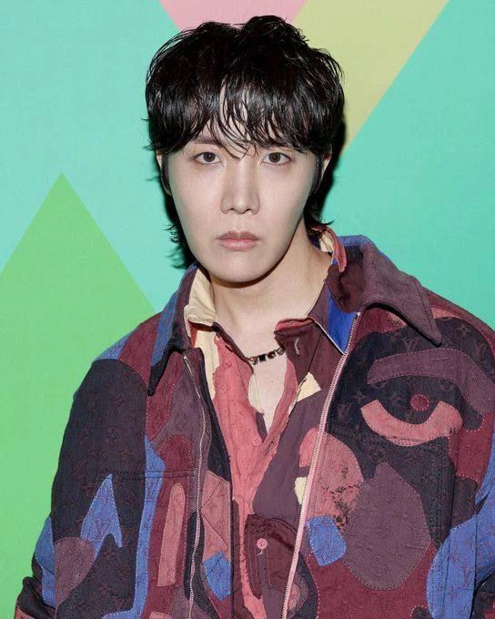 bangtan_boys_a.r.my в LOOKY — фото 7