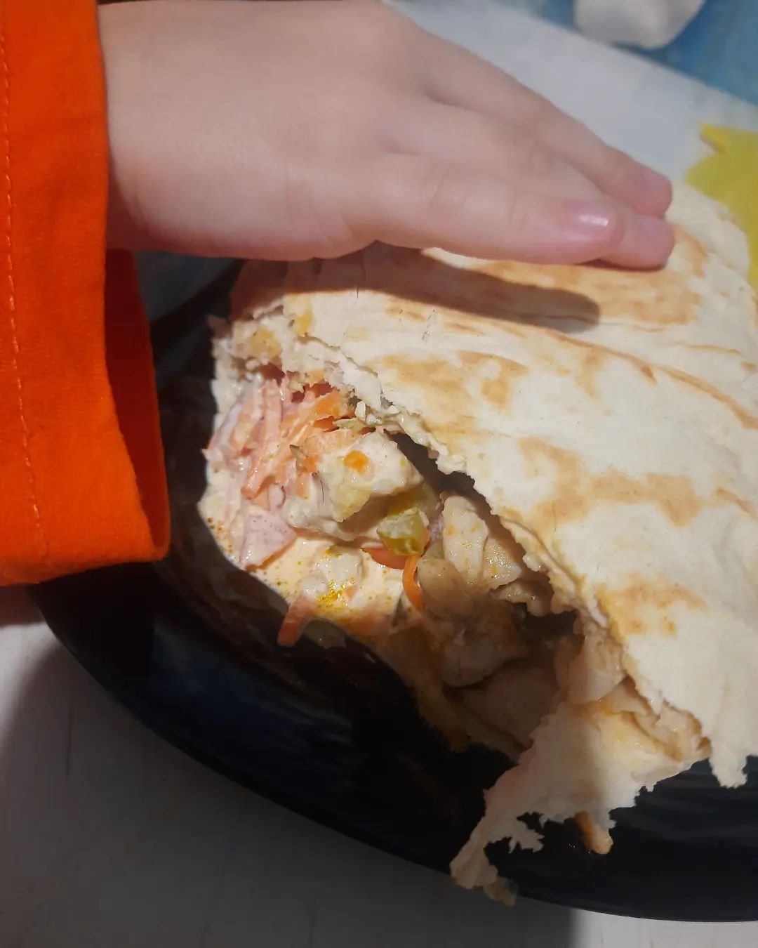 Я настолько old, что помню инсту с фоточками еды
 🤣
Тряхнем стариной?
🥞🍔🍖🍟🍕
Уговорила меня Варвара шаверму дома приготовить ( да, вот так, на питерский манер 😁).
Ничо так получилось, кстати.