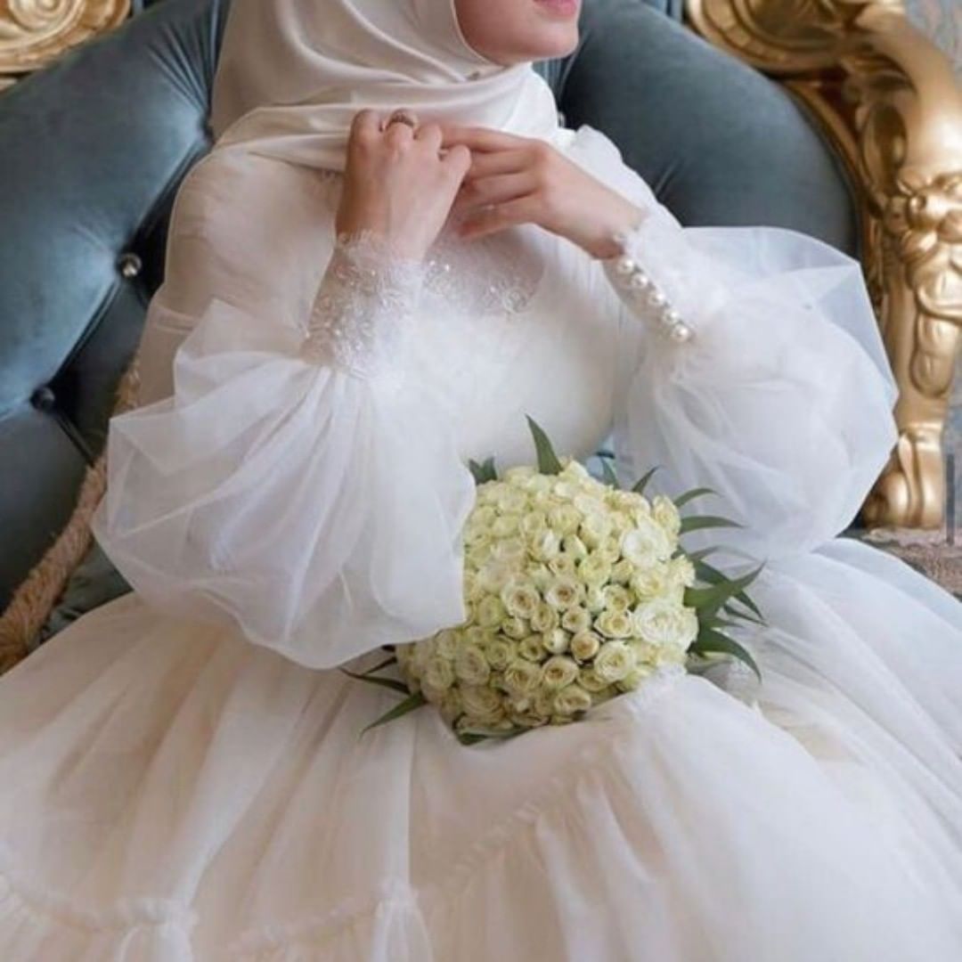 :عن انَس رضی الله عنه قَلَ لا یُُوء مِنُ اَحَدُکُم حَتَّی  اَکُونَ اَحَبَّ اِلَیهِمِن وَالِدِهِ وَ وَ لِدِهِ وَانَّاسِ اَجمَعِینَ 🥰💞💫