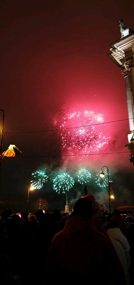tv_mow_led in LOOKY. #photographer,#piter,#piterfoto,#st_pgram,#spb,#spbplanet,#spb_planet,#pitergram,#spbcam,#vscocam,#gf_russia,#bf_russia,#lovepetersburg,#spb_live,#санктпетербург,#петербург,#ленинград,#фотодляроссии ,#spbgram,#allspb,#svenskakraka,#петербургналадони,#спб,#питер,#россия. #photographer #piter...