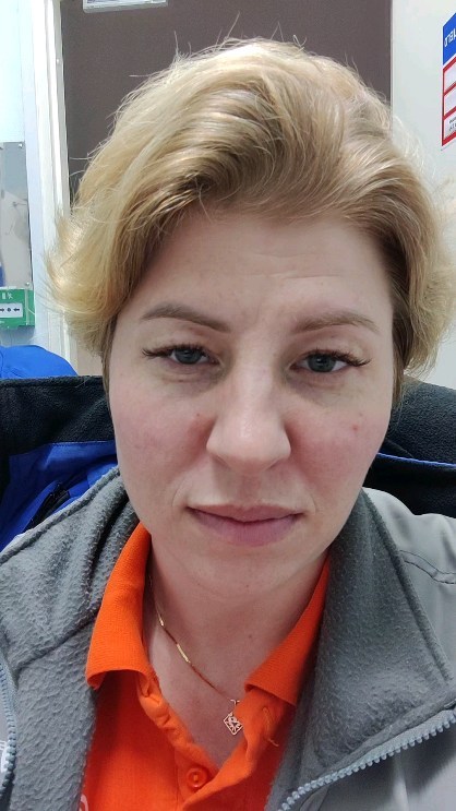 kovalevanaska in LOOKY. . Шёл 16 час работы.😜...