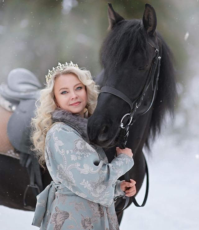 o.lezhnina_ в LOOKY. #жизнь,#сказка,#праздник!,#ОльгаЛежнина,#СвадебныйВедущий,#советыневестам,#Палитра_праздников,#ТоржестваРучнойРаботы,#свадьба,#Горько,#ведущиеКиров. 💫Сказка есть сказка...