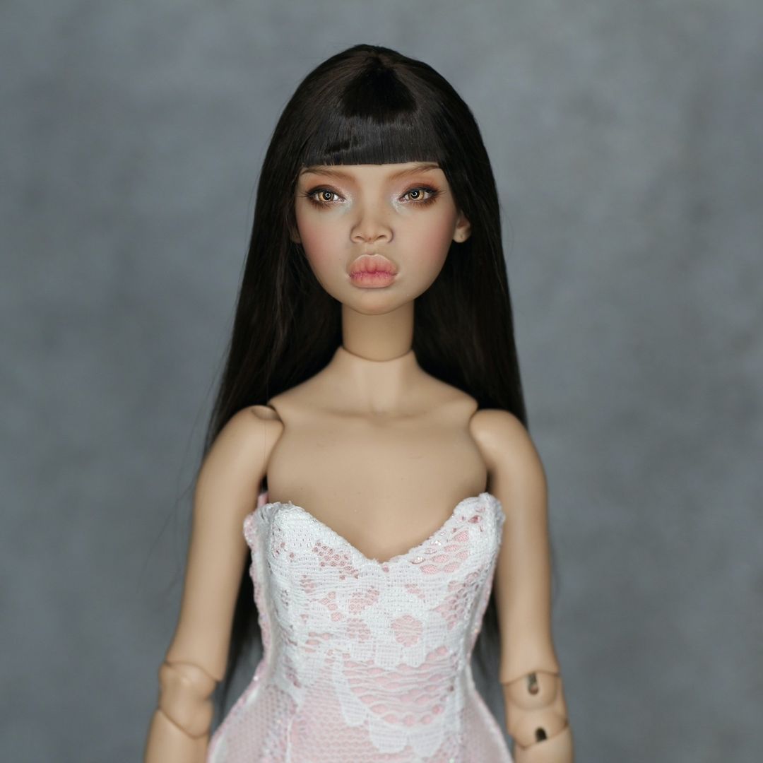 Wig for Popovy Sisters Tawny owl Alpaca suri. 
#popovysistersdolls#popovysisters#popovydoll#popovysistersdoll#bjdsale #bjd #bjddoll #bjdfashion #bjdcollector#fashiondoll#fashiondollphotography#fashiondollcollector#fashiondolls#dollphotography#popovysisterstawnyowl#katebjdshop_wigs#bjdwig#popovysisters#bjd#bjdpopovy#bjddoll#popovywig#popovybjd#bjdphotography#coloring_hair#bjdsale#thebjdplacesale#alpacawig#bjdalpacawig#etsysale#bjdsalesposts#alpacawigsforsale#popovytawnyowl