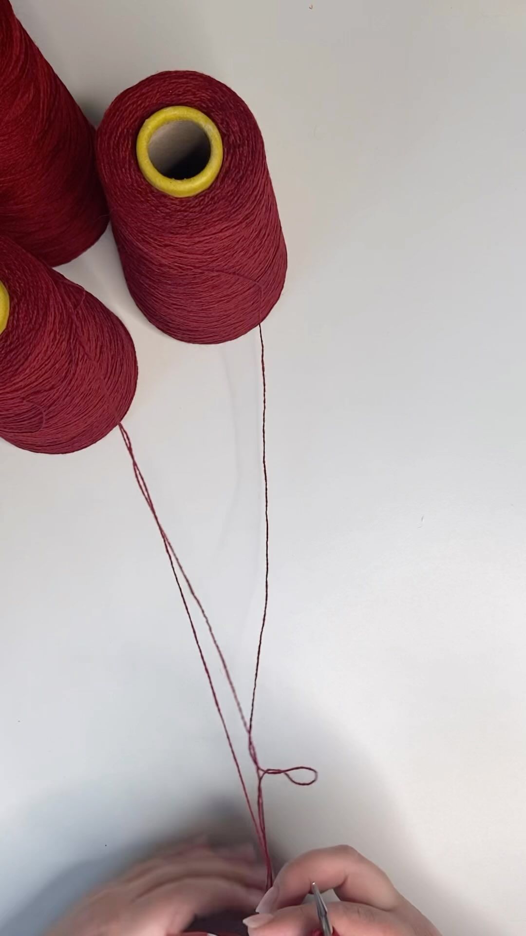 khalinak_knitting в LOOKY. #вязаныйсвитер,#вязаниеспицами,#ручнаяработа,#творчество,#вязание,#вяжутнетолькобабушки,#когдарукиоткуданадо,#рукинедляскуки,#хобби,#вяжукрючком,#вяжуспицами,#кружокочумелыеручки,#можемумеемпрактикуем,#вяжулюбимымдеткам,#ивзрослымчуток,#крючок,#спицы,#пряжа,#хэндмейд,#длядома,#вязанныеизделия,#дляинтерьера,#длясебя,#вподарок,#khalinak. Вот так по чуть-чуть...
