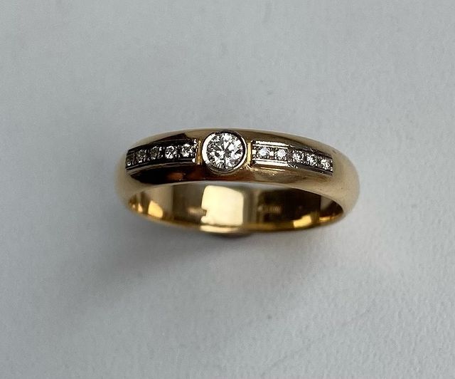 jewellery_15_v в LOOKY. #ring,#rings,#jewelry,#jewellery,#jewels#кольцо,#кольца,#vladikavkaz#владикавказ,#осетия,#vladko61,#ossetia,#alania,#ювелирныеизделия,#обручалки,#обручальноекольцо,#обручальныекольца,#обручальныекольцаназаказ. 585. Вес 3,5г. Разме...