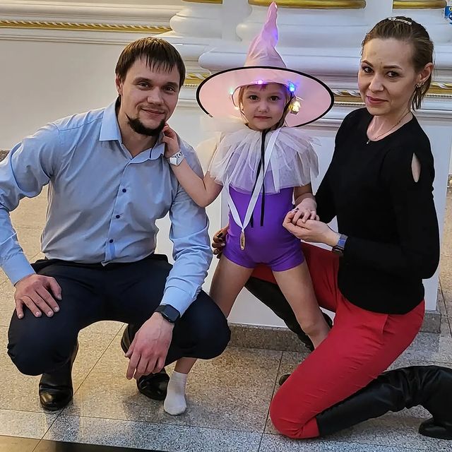 olga777fox в LOOKY. #концерт,#сцена,#novadance,#youchamp,#дебют,#Женечка,#мамадочки. Моя маленькая звездо...