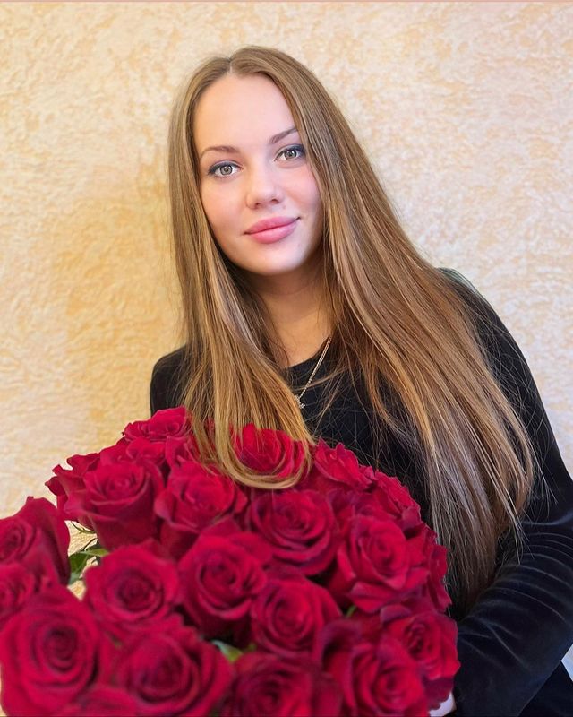 viktoriya_brow_master в LOOKY. . Ну что, вот мои 28🎂...